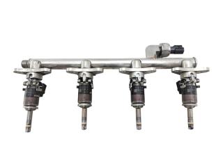 Запчасть топливная рейка Honda Vezel 2015