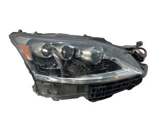 Запчасть фара правая Lexus LS460 2014