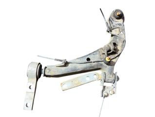 Запчасть рычаг передний левый Nissan Primera 2002