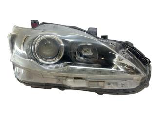 Фара правая CT200H 2012 ZWA10 2ZRFXE
