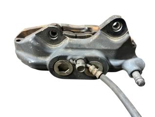 Суппорт передний правый Toyota Crown GRS184 2GRFSE