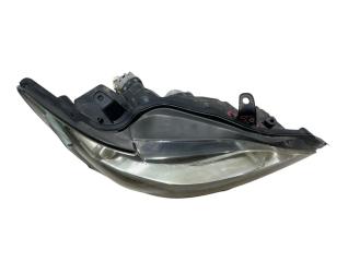 Фара правая CT200H 2012 ZWA10 2ZRFXE