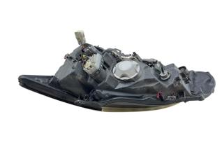 Фара правая CT200H 2012 ZWA10 2ZRFXE