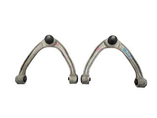 Запчасть рычаг передний Nissan Skyline Crossover 2009