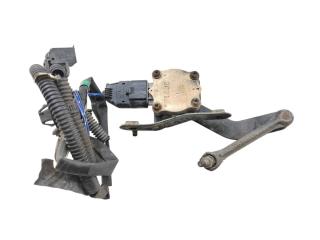 Датчик корректора фар задний Toyota Caldina 2000