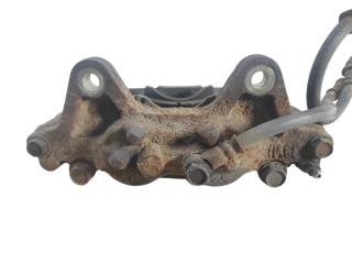 Суппорт передний правый Pajero 2008 V97W 6G75