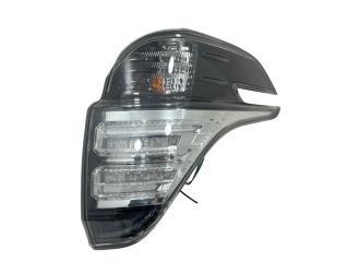 Запчасть стоп-сигнал правый Toyota Vellfire 2016