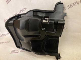 Дефлектор радиатора передний правый RX 2019-2022 4