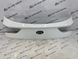 Накладка крышки багажника задняя Kia Ceed 2018-2022