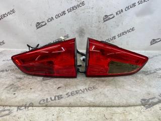 Запчасть фонарь в крышку багажника задний Kia Ceed 2012-2015 JD 92403-A2300 Б/У Фонарь в крышку багажника задний Kia Ceed 2012-2015 JD 92403-A2300 Б/У
