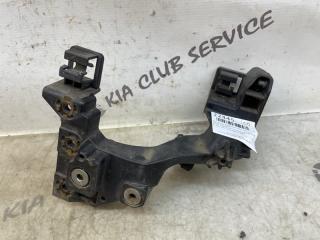 Кронштейн телевизора передний левый KIA CEED 2015