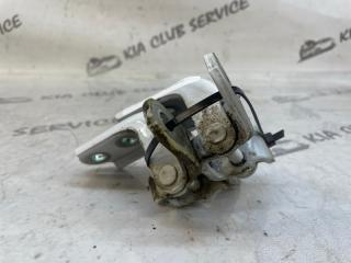 Петля двери передняя правая KIA K5 2020
