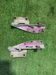 Петля капота NISSAN PRESAGE 1999