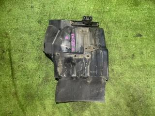 Подкрылок правый MITSUBISHI CANTER 2000