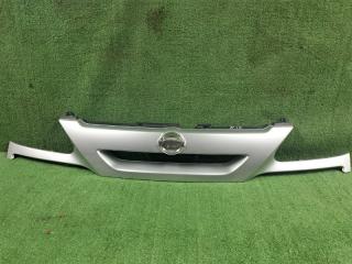 Решетка радиатора NISSAN SERENA 2002
