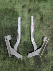 Петля капота NISSAN PRESSAGE