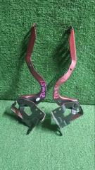 Петля капота Toyota PRIUS 2017