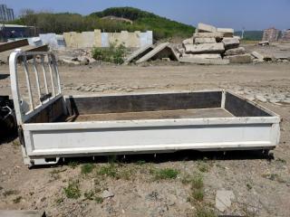 Кузов бортовой CANTER 1997 FB501B 4M40 Кузов бортовой CANTER 1997 FB501B 4M40