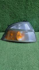 Габарит передний правый Toyota GRANVIA 1998 контрактная Габарит передний правый Toyota GRANVIA 1998