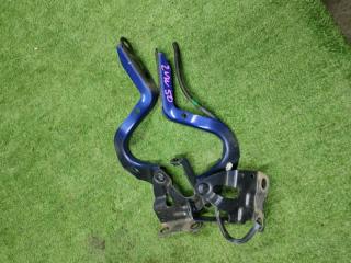 Петля капота Toyota PRIUS 2017