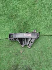 Запчасть крепление бампера заднее правое SUBARU Levorg 2016