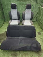 Сиденье DAIHATSU MIRA 1990