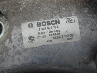 Мотор дворников BMW 7 SERIES E65 N62 2 ракурс Мотор дворников BMW 7 SERIES E65 N62 2 ракурс