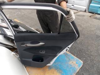 Дверь правая задняя TOYOTA BLADE AZE154 2 ракурс