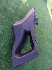 Обшивка багажника задняя правая TOYOTA HARRIER