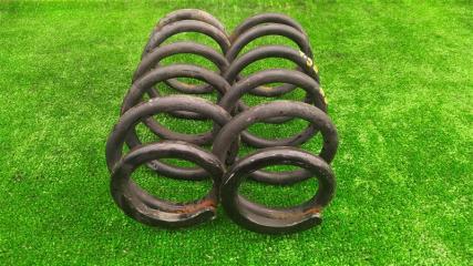 Пружина задняя HONDA STEPWGN RF3 K20A 2 ракурс