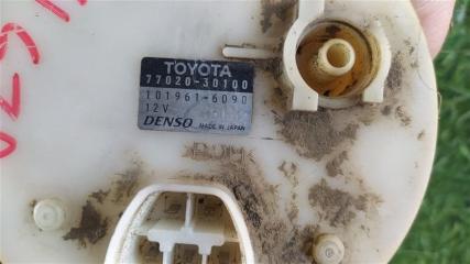 Топливный насос TOYOTA CROWN MAJESTA UZS171 1UZ-FE 77020-30100 4 ракурс