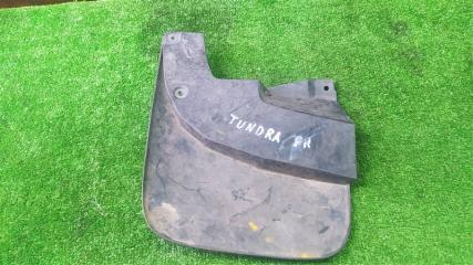 Брызговик правый задний TOYOTA TUNDRA USK56 2 ракурс