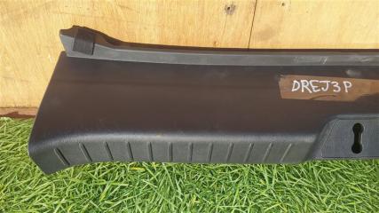 Накладка замка багажника MAZDA MX-30 DREJ3P DN4J 6889X 2 ракурс