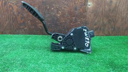 Педаль газа TOYOTA NOAH ZWR90W 78110-60210 5 ракурс Педаль газа TOYOTA NOAH ZWR90W 78110-60210 5 ракурс