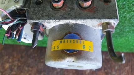 Блок abs MITSUBISHI DION CR9W 4G63 MR493587 5 ракурс
