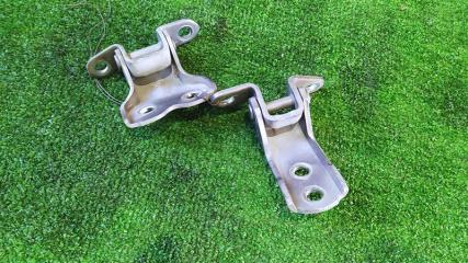 Петля дверная правая передняя TOYOTA WISH ZNE10 3 ракурс