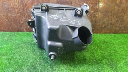 Корпус воздушного фильтра TOYOTA HARRIER AVU65 2AR-FXE 3 ракурс