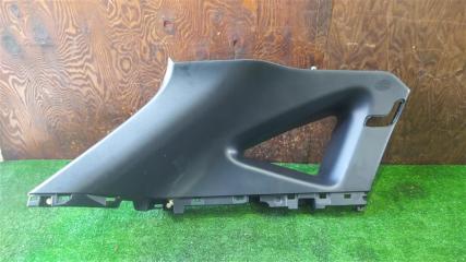 Обшивка багажника задняя левая TOYOTA HARRIER