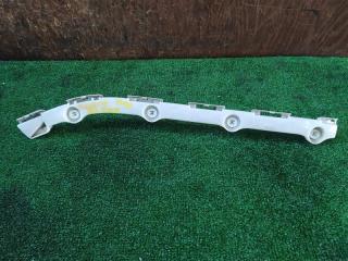 Крепление бампера заднее левое TOYOTA ISIS