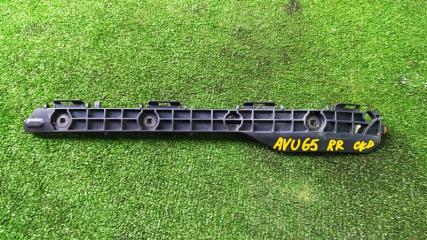 Крепление бампера заднее правое TOYOTA HARRIER