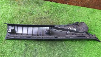 Накладка на стойку кузова левая передняя TOYOTA HARRIER AVU65 58814-X1T00 4 ракурс