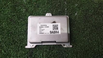 Блок управления TOYOTA NOAH ZWR90W 8596A-V1020 1 ракурс