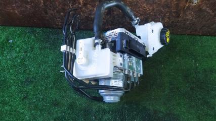 Главный тормозной цилиндр MAZDA MX-30 DREJ3P PE-VPH 2 ракурс Главный тормозной цилиндр MAZDA MX-30 DREJ3P PE-VPH 2 ракурс