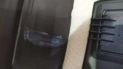 Порожек пластиковый правый GL CLASS X166 Порожек пластиковый правый GL CLASS X166