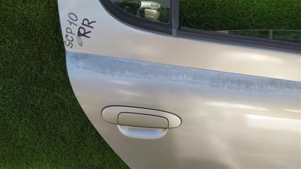 Дверь правая задняя TOYOTA VITZ SCP10 3 ракурс