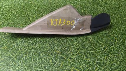 Запчасть пластик салона правый TOYOTA LAND CRUISER