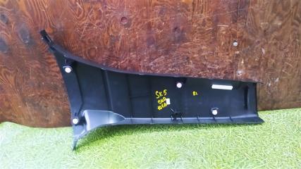 Накладка на стойку кузова левая задняя SUBARU FORESTER SK5 2 ракурс