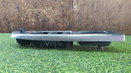 Блок упр. стеклоподьемниками правый передний SUBARU LEVORG VM4 83071VA040 2 ракурс