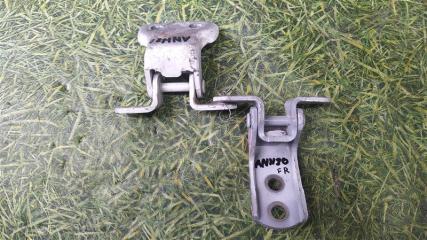 Петля дверная передняя правая TOYOTA VELLFIRE