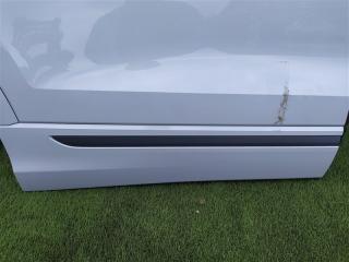 Дверь задняя правая Q8 4MN